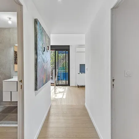 Cassis, Superbe Avec Terrasse