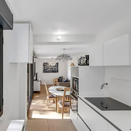 Cassis, Superbe Avec Terrasse * Cassis